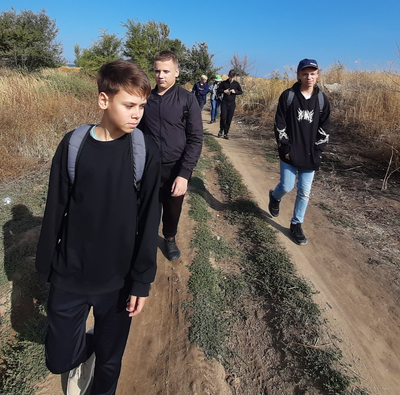 Пеший поход по судоходному каналу